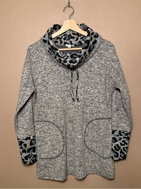 Tribal Jeans Cowl Neck Gray & Leopard Print Sweater Size P/S